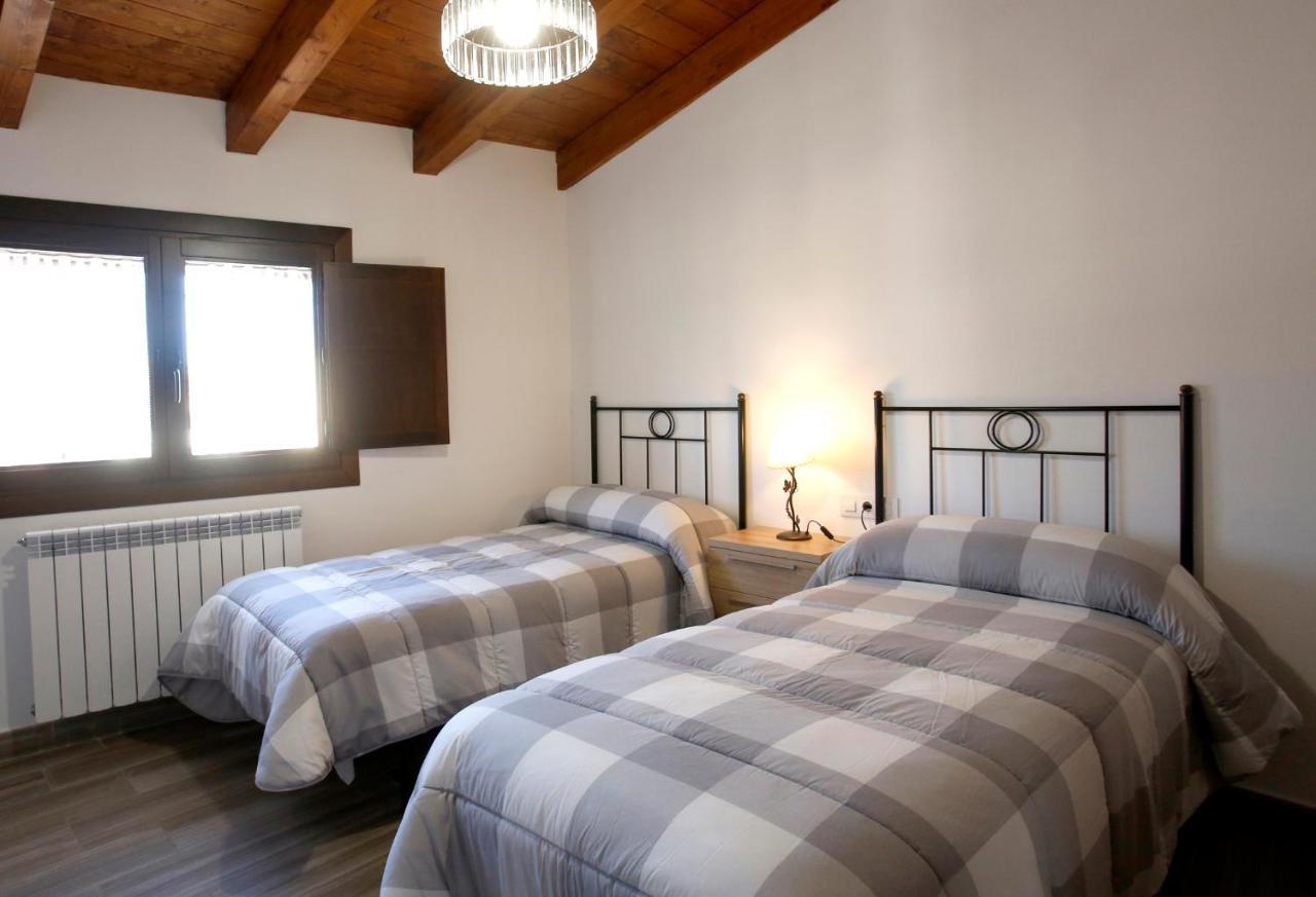 아다후에스카 Casa Sierra De Guara 게스트하우스 외부 사진