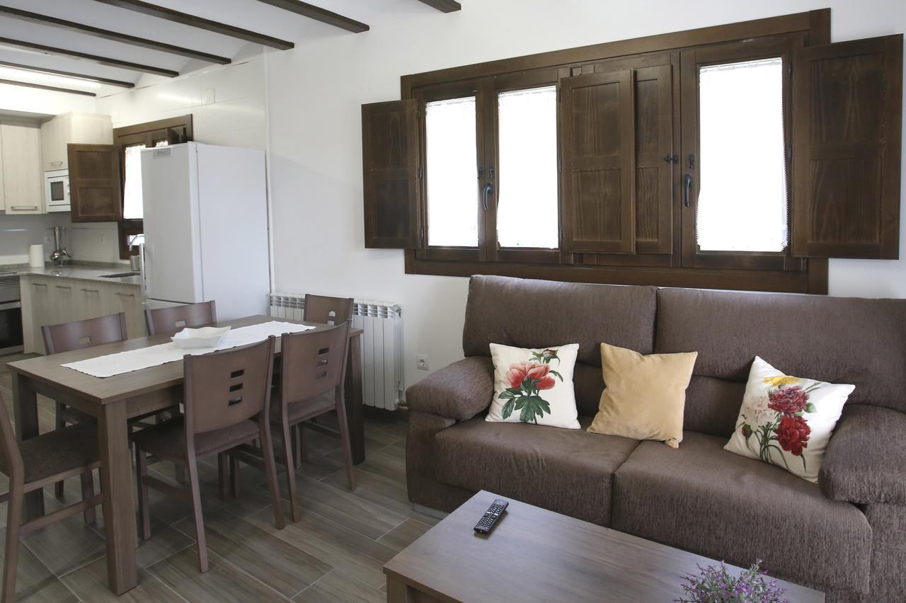 아다후에스카 Casa Sierra De Guara 게스트하우스 외부 사진