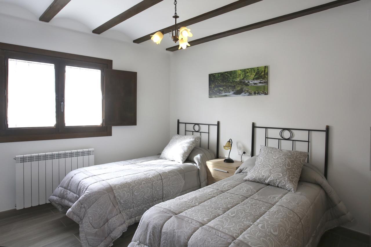 아다후에스카 Casa Sierra De Guara 게스트하우스 외부 사진